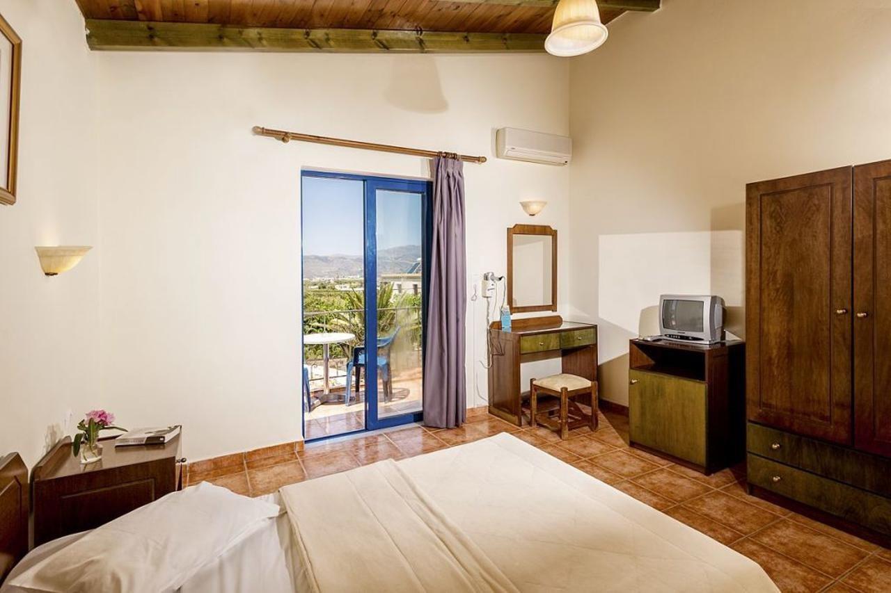 Adelais Hotel Tavronitis Buitenkant foto